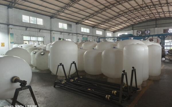 FRP Tank (Fiber Reinforced Plastics Tank)